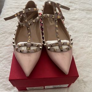 Like New Valentino Rockstud Soft Pink Caged Ballerina Flats